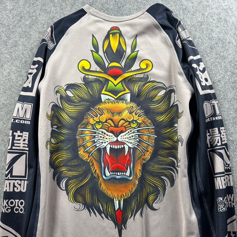 Scramble Rash Guard Mens Medium Gray Lion Tattoos Graphic Long Sleeve BJJ MMA